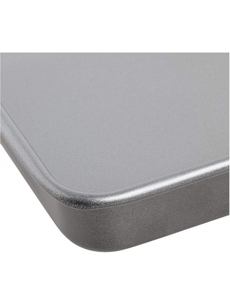 Cuisinart 9-Inch Chef's Classic Nonstick Bakeware Square Cake Pan Silver - B2J3T7YL8